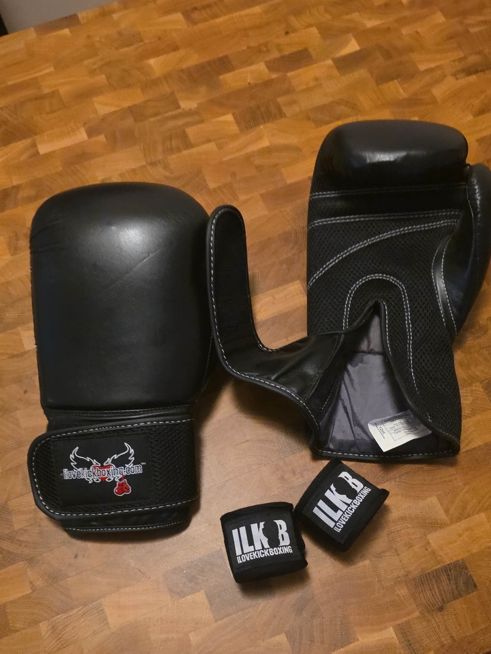 Black Women's Training Boxing Gloves